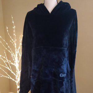 SOLD!!!  THE COMFY, NAVY, OS